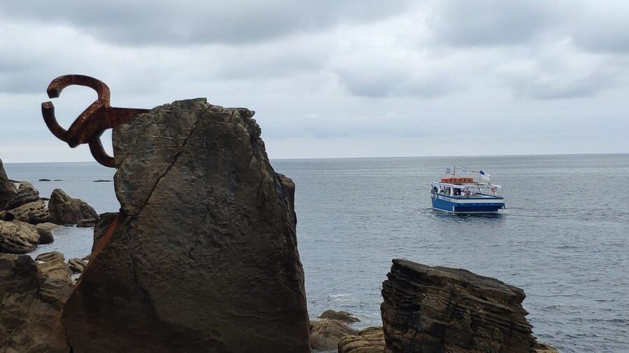 San Sebastian: Boat Tour with Stop at Santa Clara - What the $9 fare really gives you