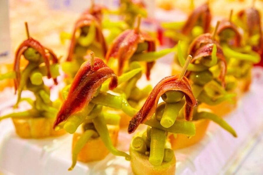 San Sebastian Food Tour: Pintxo Tasting Paired with Wines - Should you book the San Sebastian pintxos tour?