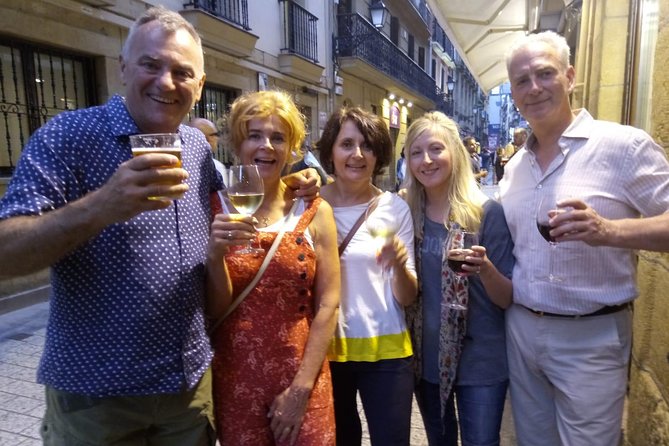 San Sebastian Pintxos Tour for Gourmets in the Old Town - Guides make the difference