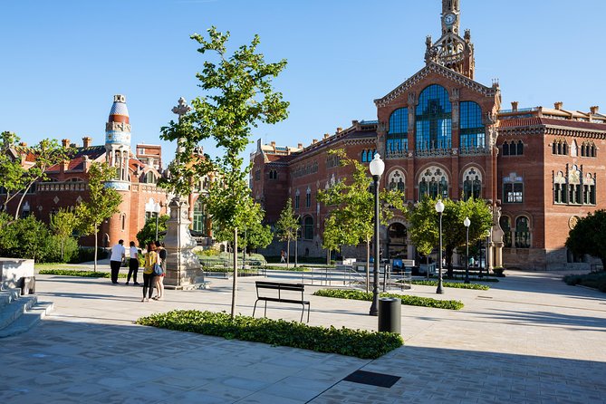 Sant Pau Recinte Modernista Entrance Ticket in Barcelona - Sant Rafael Pavilion and the old Surgery Room
