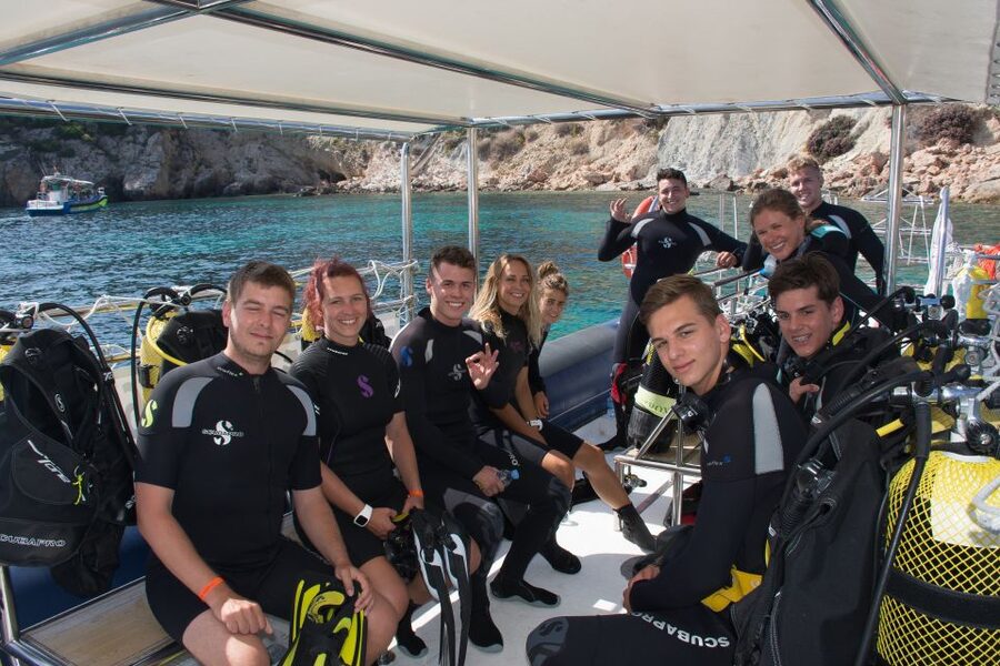 Santa Ponsa: Try Scuba Diving in a Marine Reserve - Who should book this Santa Ponsa activity?