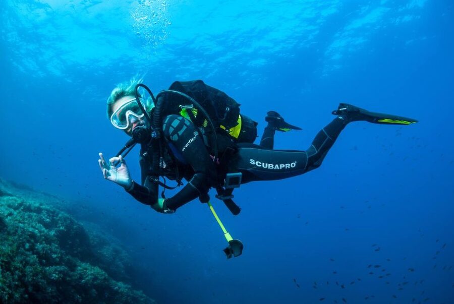 Santa Ponsa: Try Scuba Diving in a Marine Reserve - What to bring and how to prepare