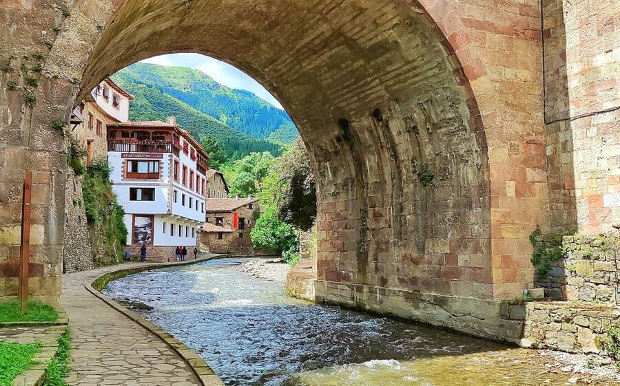 Santander: Picos, Santo Toribio Monastery and Potes Day Tour - Key Points to Know