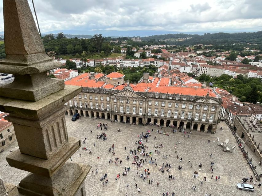 Santiago: Cathedral & Museum Tour + Pórtico of Glory Option - Why the Pórtico de la Gloria is worth adding