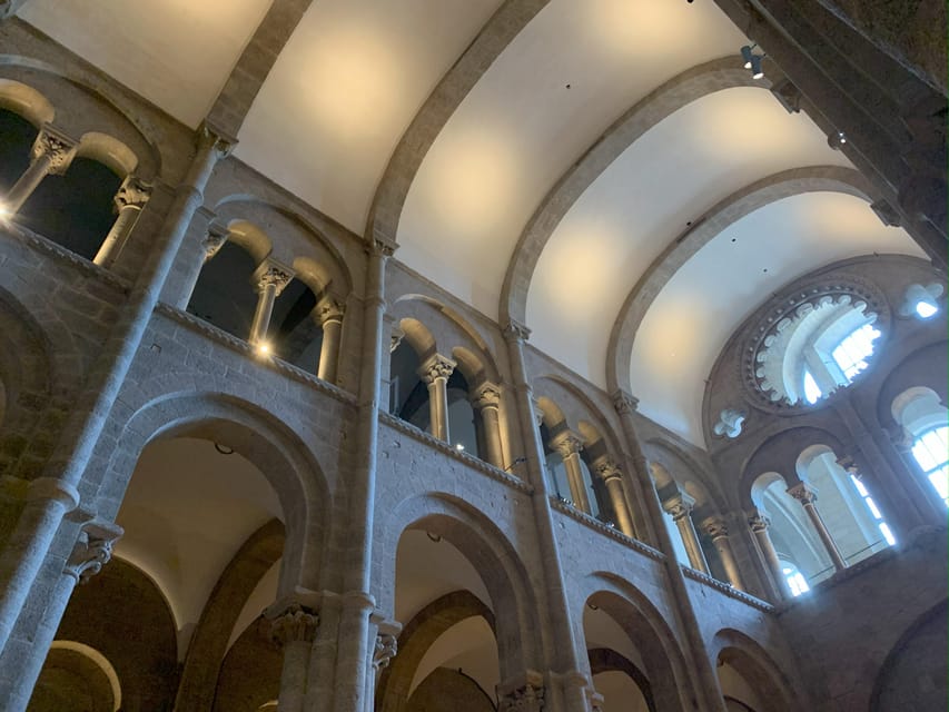 Santiago de Compostela Cathedral and Museum Guided Tour - Languages, timing, and practical preparation