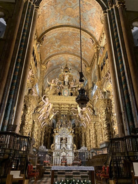 Santiago de Compostela Cathedral and Museum Guided Tour - Entering the cathedral through a separate entrance