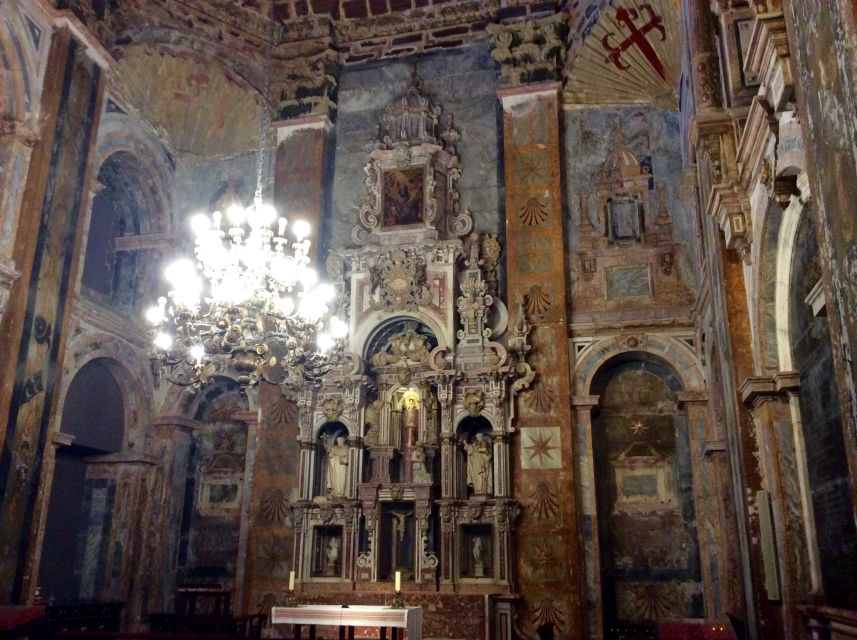 Santiago de Compostela Cathedral and Museum Guided Tour - Chapels, sacred art, and the main altar