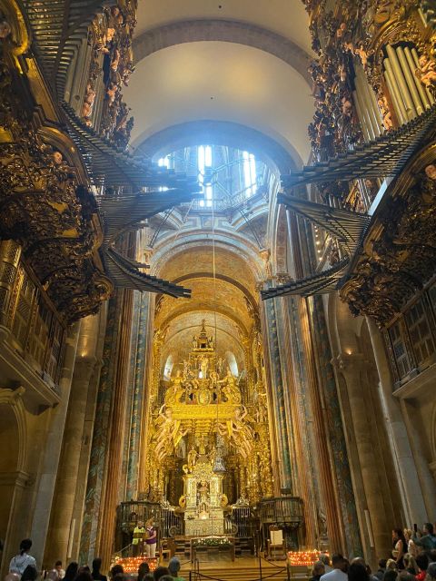 Santiago de Compostela: Cathedral, Museum, and Old Town Tour - Who should book it?