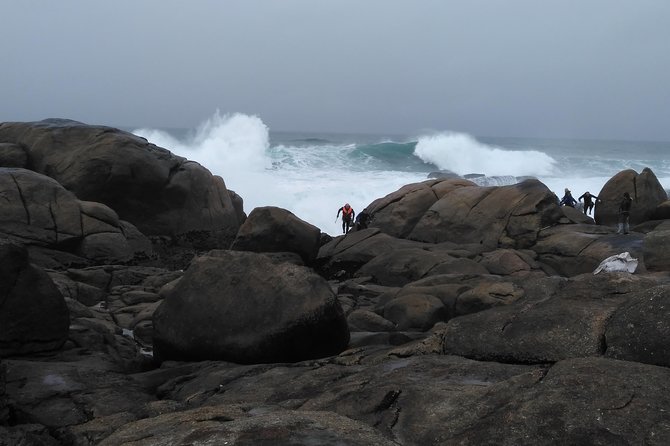 Santiago de Compostela: Finisterre, Muxía & Costa da Morte - The coach, guide, and bilingual commentary
