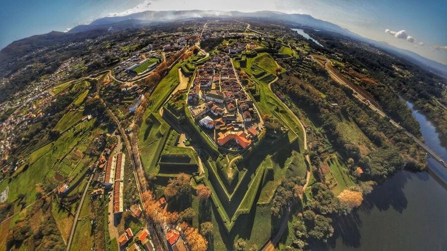 Santiago de Compostela Full-Day Tour From Porto - Why Santiago de Compostela makes a worthwhile day trip