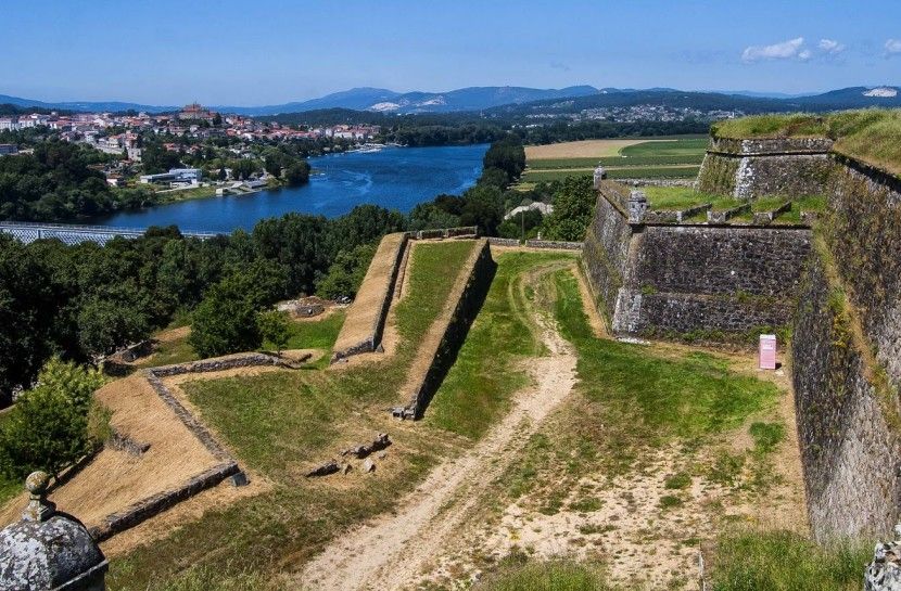 Santiago de Compostela Full-Day Tour From Porto - The Porto meeting point beside the cathedral