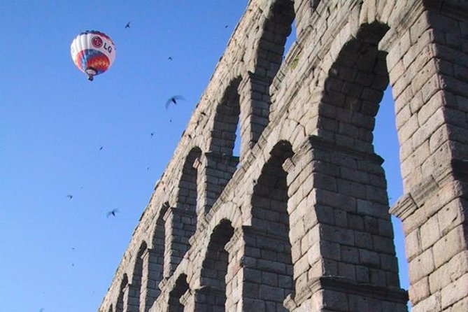 Segovia from the Skies: Sunrise Balloon Ride - The crew, communication, and language question