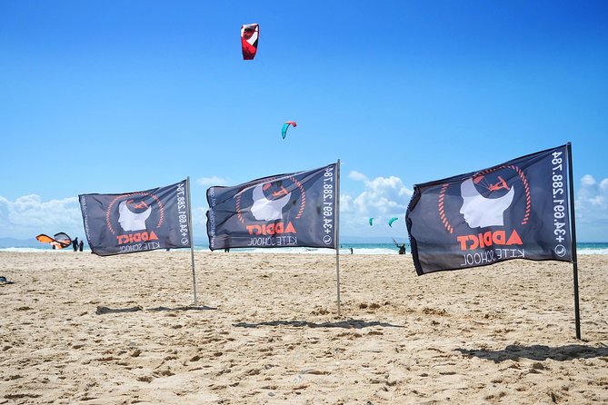 Semi-private kitesurfing lessons in Tarifa (adapted to every level) - A practical plan for your day