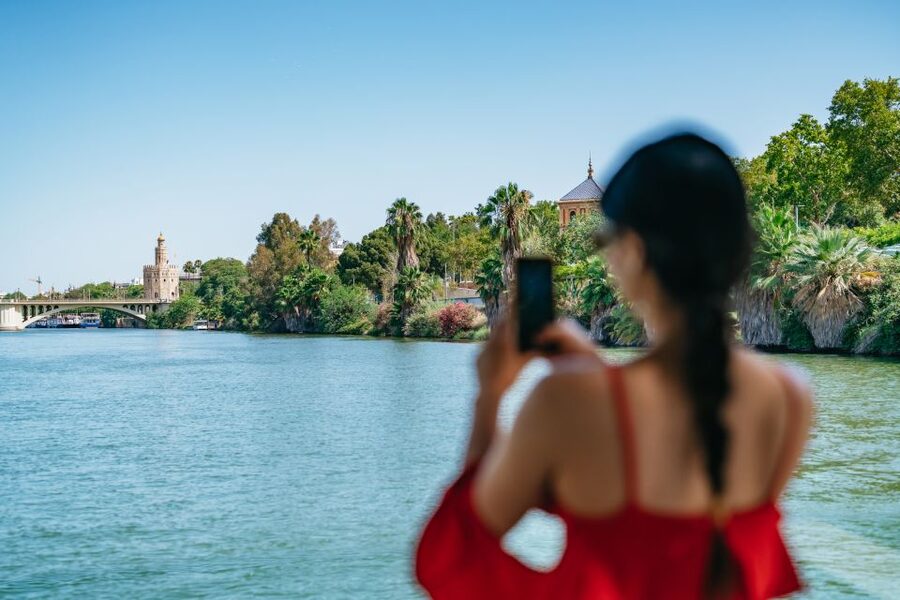 Seville: 1-Hour Guadalquivir River Sightseeing Eco Cruise - The bullring and Inquisition Castle