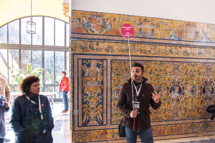 Seville: Alcázar and Cathedral Entry Ticket and Guided Tour - Practical rules that can affect your day