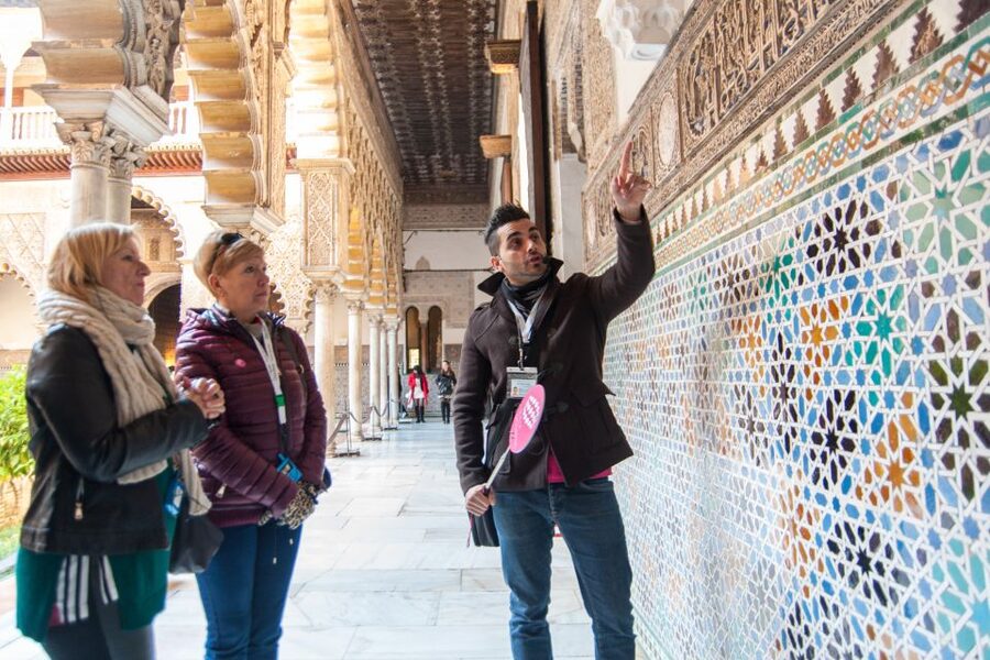 Seville: Alcázar and Cathedral Entry Ticket and Guided Tour - Starting at Plaza del Triunfo
