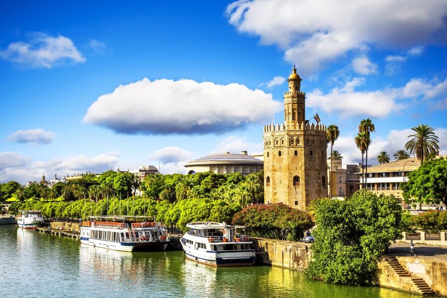 Seville: Alcázar Guided Palace Tour with Priority Access - Key points to know before booking