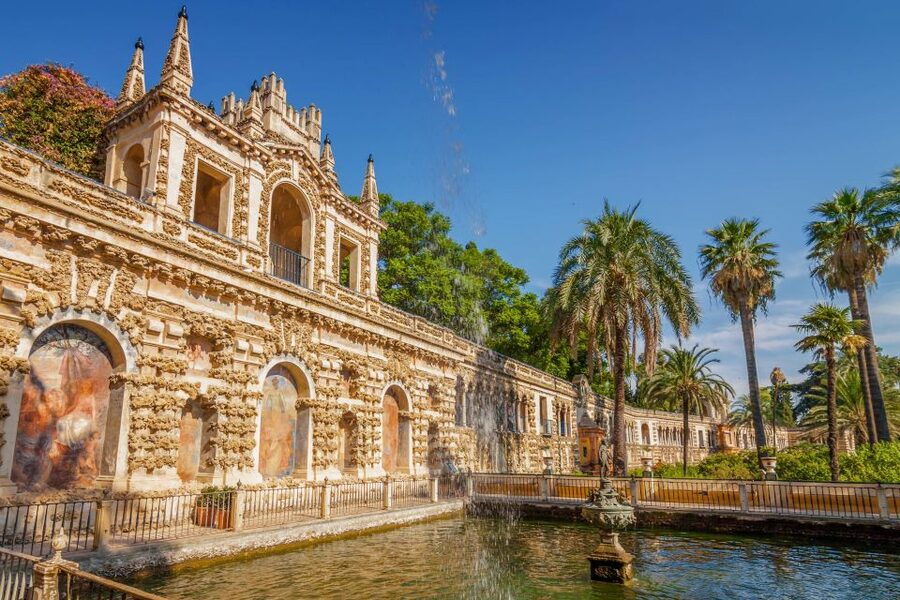 Seville: Alcázar Guided Palace Tour with Priority Access - The gardens deserve your extra time