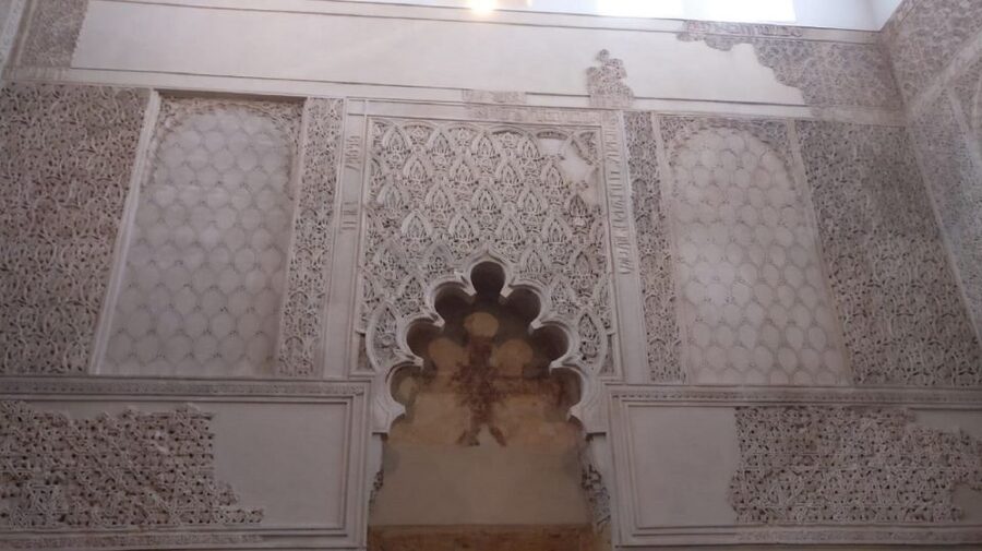 Seville: Alcázar Tour with Tickets Included - Who should book this Alcázar tour?