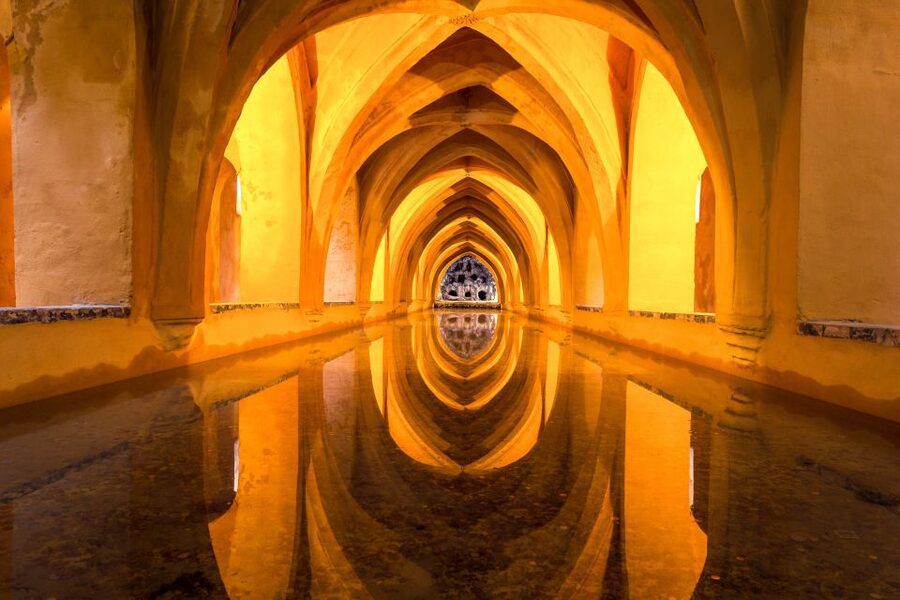 Seville: Cathedral and Alcázar Guided Tour - Shared or private: which version makes sense?