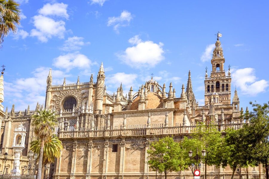 Seville Cathedral and Giralda Tower Guided Tour and Tickets - The art: stained glass, Spanish masters, and easy-to-miss details