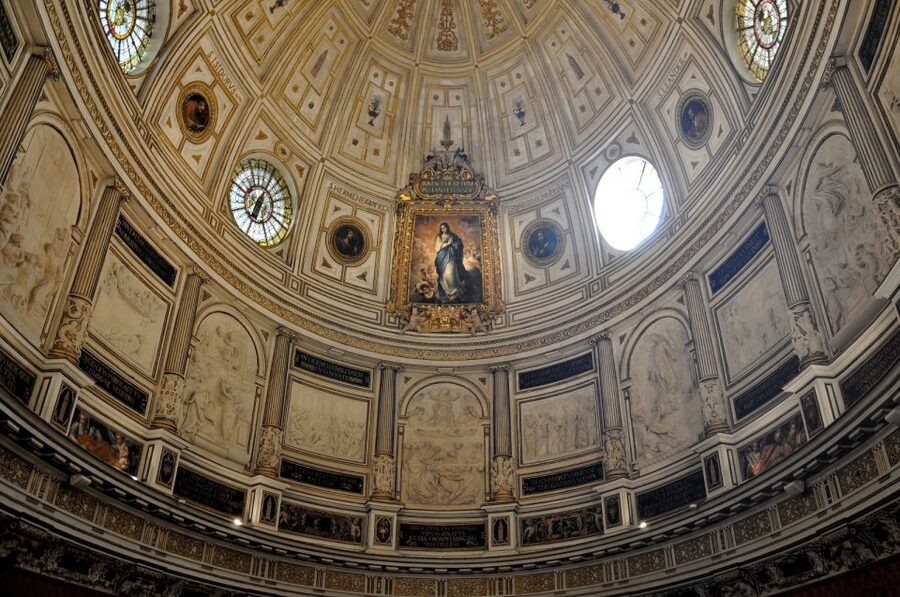 Seville Cathedral and Giralda Tower Guided Tour and Tickets - Dress rules and practical comfort