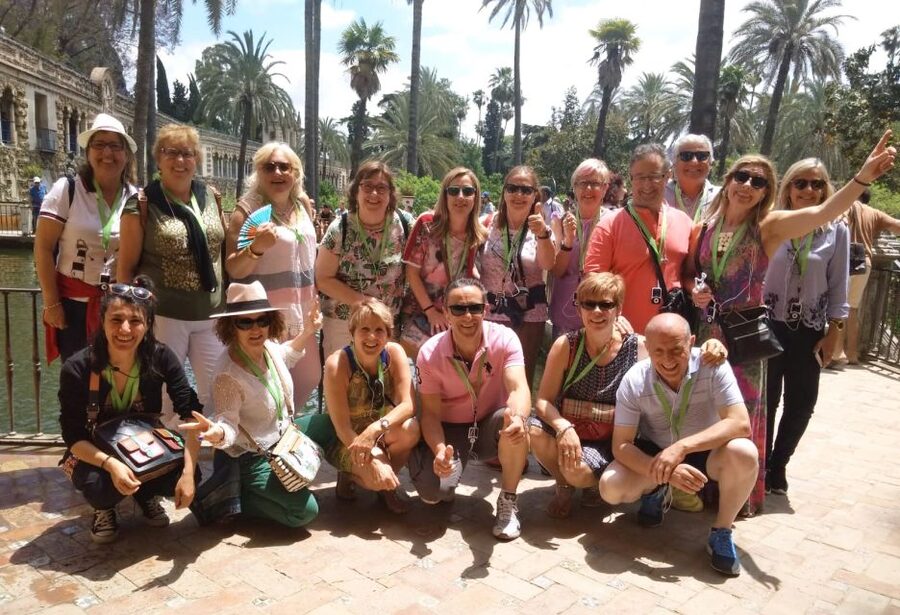 Seville: Cathedral, Giralda & Alcázar Guided Tour - Starting near Calle Francos