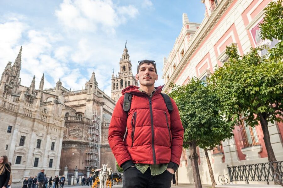 Seville: Cathedral Guided Tour with Priority Access - The Giralda climb and the payoff at 322 feet
