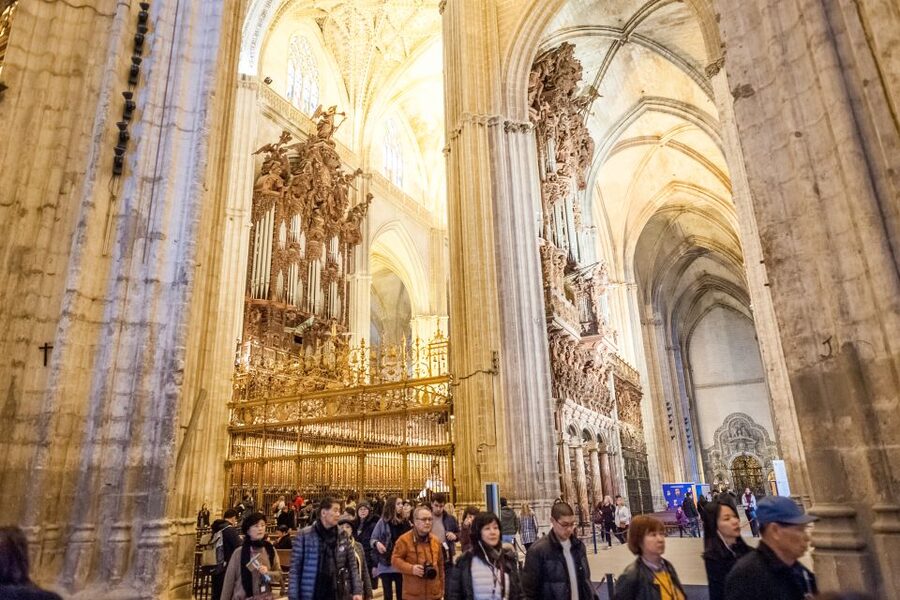 Seville: Cathedral Guided Tour with Priority Access - Crowds, timing, and restricted views
