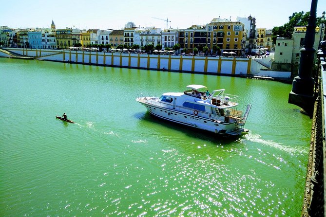 Seville: Cruise along the Guadalquivir River with appetizer - What this Seville boat ride is really like