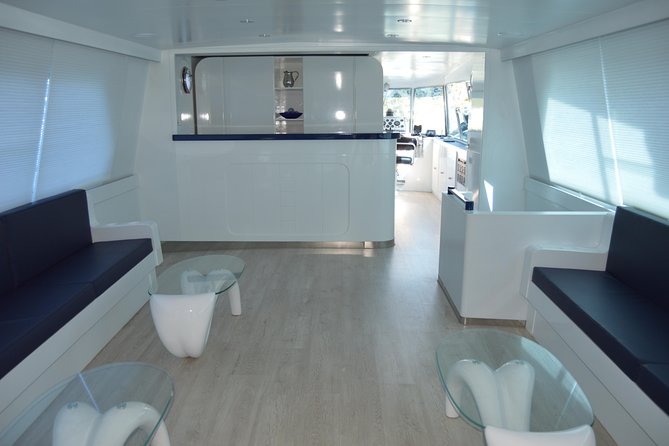 Seville: Cruise along the Guadalquivir River with appetizer - Choosing morning, afternoon, or sunset