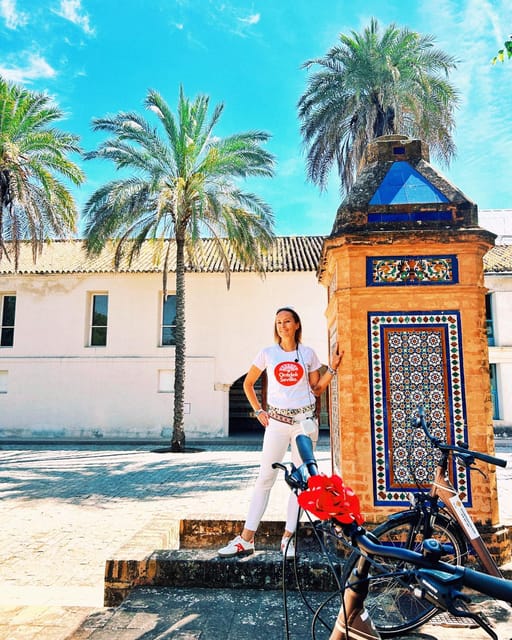 Seville: Dutch Cycling Highlights Tour with local guide - What the Dutch guides add