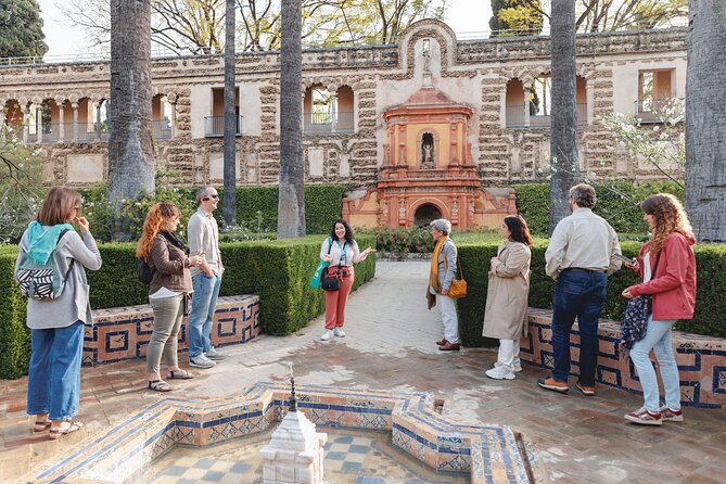 Seville Exclusive Beat the Crowds Guided Alcazar Before Opening - Why early entry changes the Alcázar visit