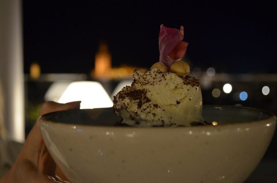Seville: Flamenco Show & Roof Dinner with Cathedral Views - Is $130 a good value?