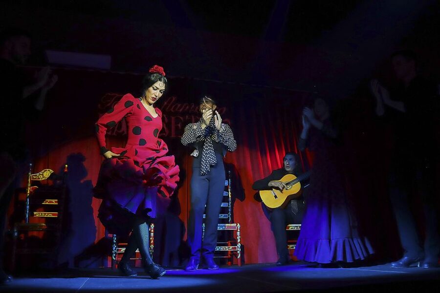 Seville: Flamenco Show Ticket at Tablao Flamenco Las Setas - Practical details that affect your choice