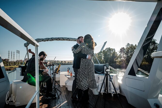Seville: Guadalquivir River Cruise with Lunch or Dinner - The Guadalquivir Route and Its Sights