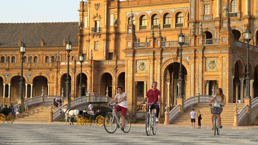 Seville: Guided Sunset Bike Tour - Torre del Oro and the Guadalquivir views