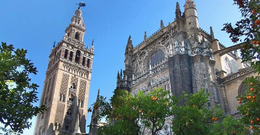 Seville: Guided Tour with Cathedral & Giralda Entrance - Why Seville Cathedral Deserves a Guided Visit