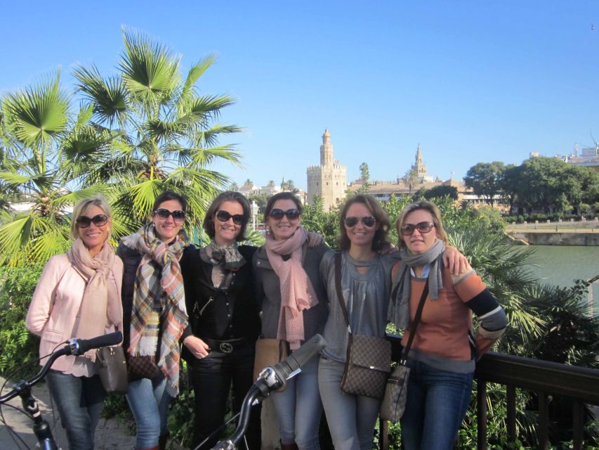 Seville: Highlights City Bike Tour - Who should choose this Seville bike tour?