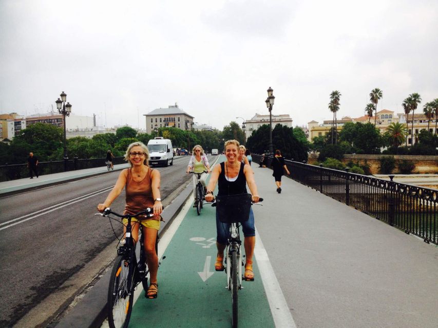Seville: Highlights City Bike Tour - What the $38 price really buys you
