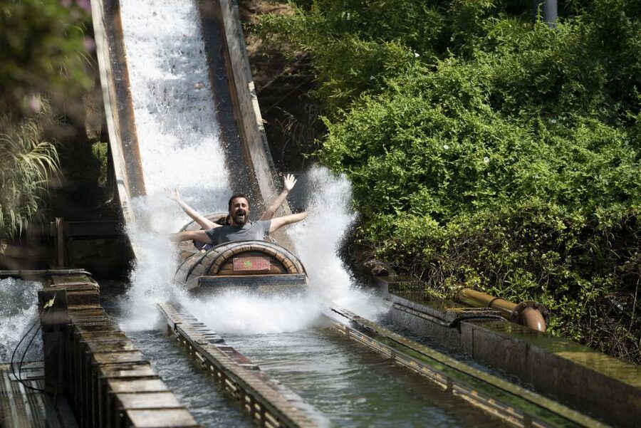 Seville: Isla Mágica with Optional Agua Mágica Park Tickets - Getting there and using the ticket
