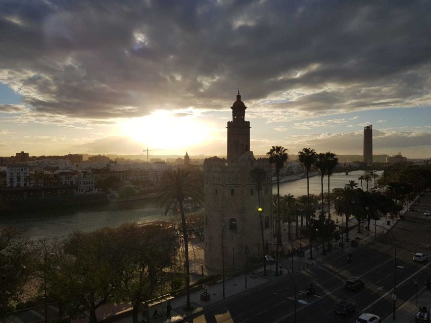 Seville: Paella Showcooking Experience - Who should book this experience?