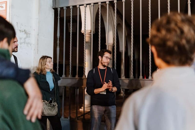 Seville: Paranormal and Legends Guided Walking Tour - Casa Fabiola and the shape of the finish