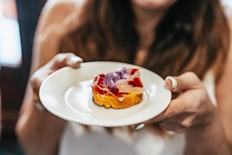Seville: Tapas, Taverns and History Guided Walking Tour - Six useful things to know before booking