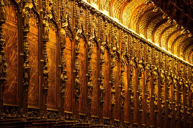 Skip the Line Seville Alcázar, Cathedral & Giralda Guided Tour - Guides, headsets, and the group experience