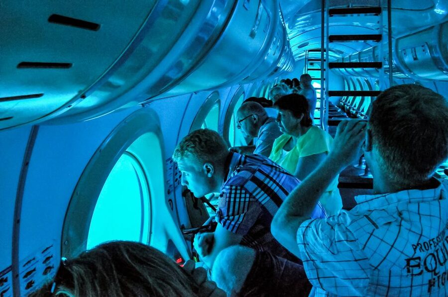 Southern Tenerife: 50-Minute Submarine Dive - The free bus service and return journey