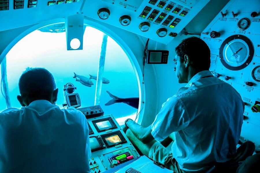Southern Tenerife: 50-Minute Submarine Dive - Boarding the yellow Sub Fun Cinco