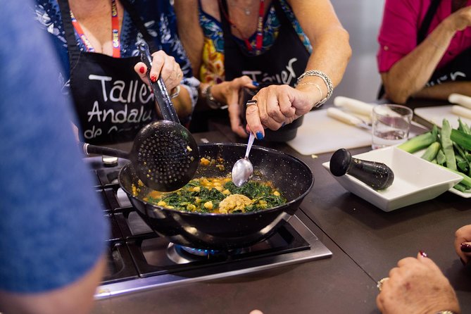 Spanish Cooking Class and Dinner in Seville - How the three-hour class unfolds