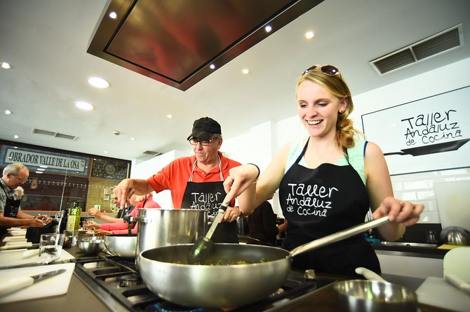 Spanish Cooking Class & Triana Market Tour in Sevilla - Learning paella from preparation to lunch