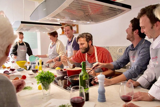 Spanish Cooking Experience in Mallorca - The first welcome: snacks, drinks, and introductions